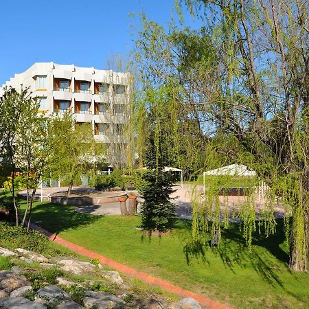 Готель As Bellaterra Серданьола-дель-Вальєс Екстер'єр фото